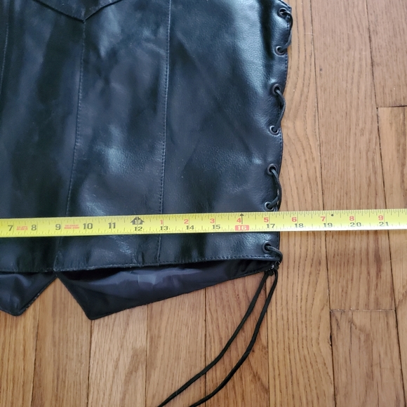 Leather Motorcycle Biker Vest - Picture 12 of 14